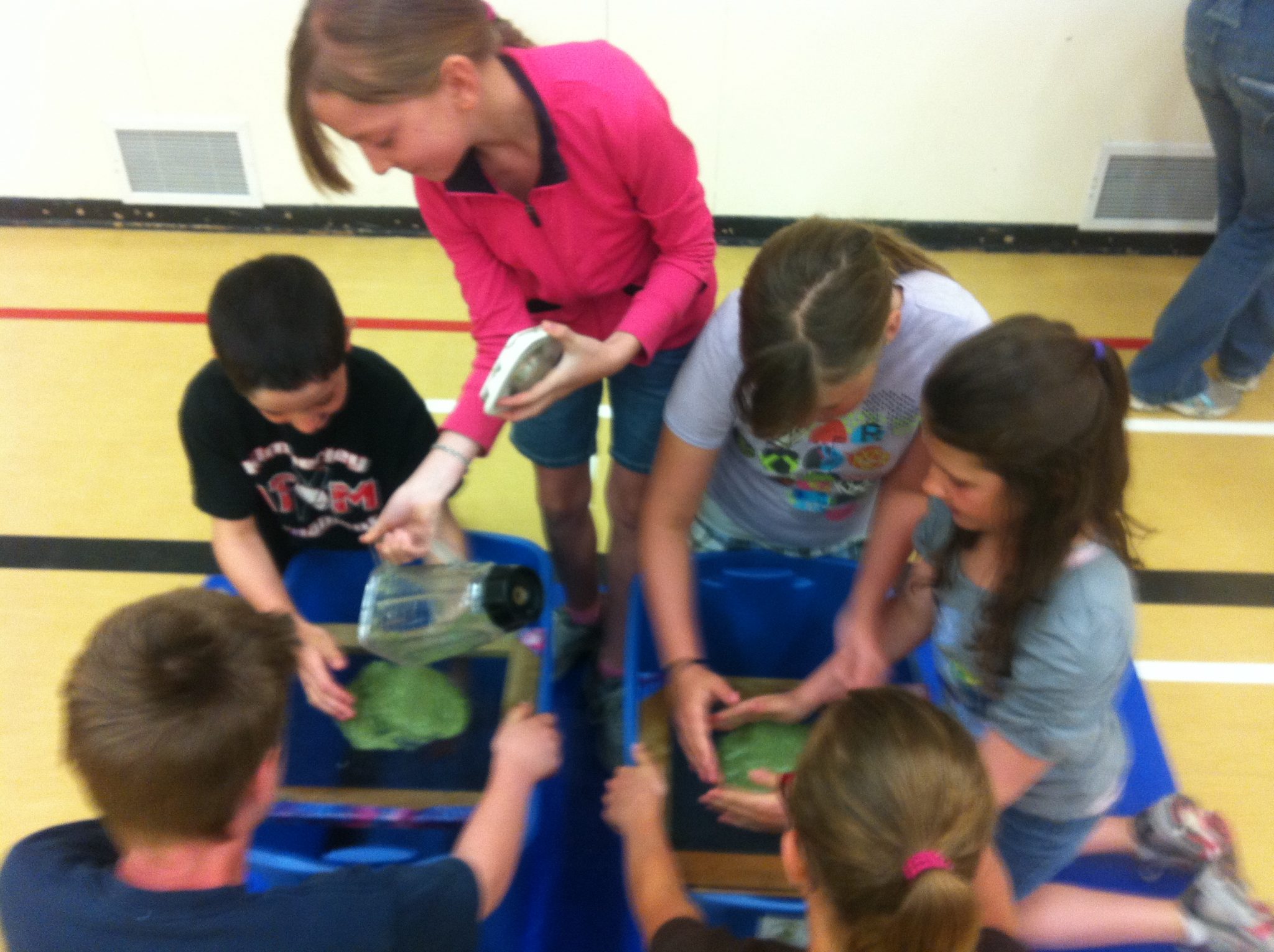 students-take-recycling-into-their-own-hands-literally-wildsight